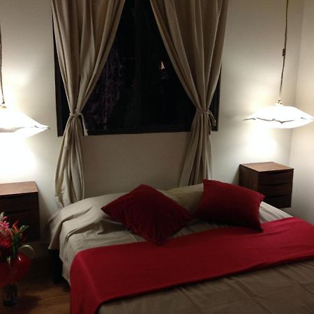 Royal Vai Hotel Faaa Exterior photo